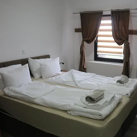 Planinska Kraljica Jahorina - Pale * Gornje Pale