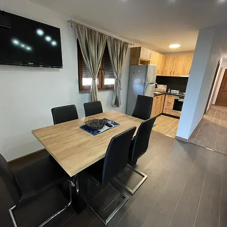 Planinska Kraljica Jahorina - Pale Hotel *